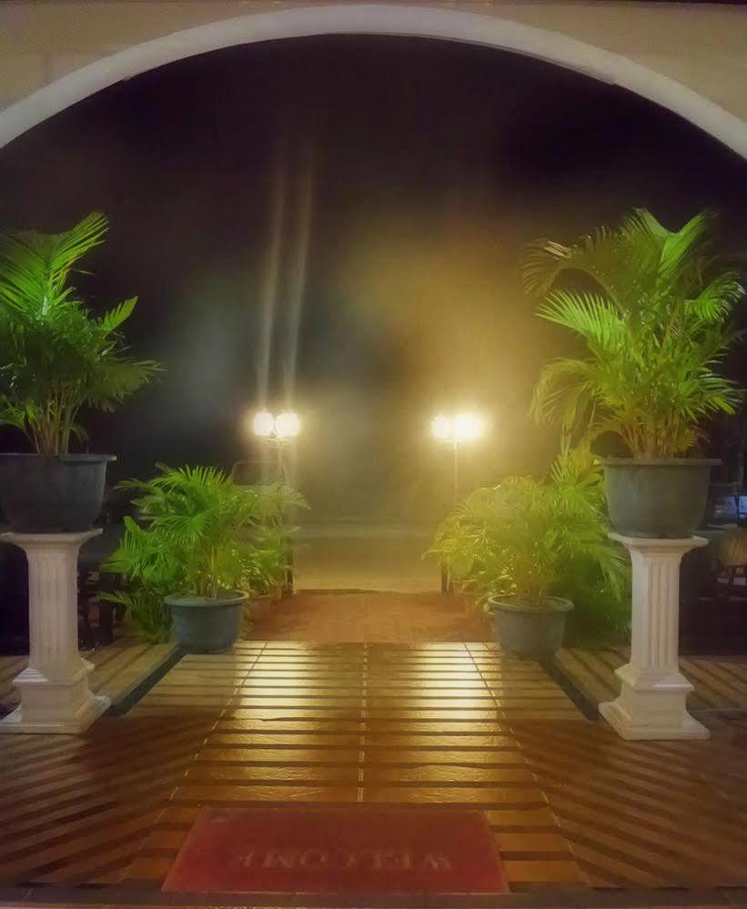 Little Italy Hotel Nuku'alofa Zewnętrze zdjęcie